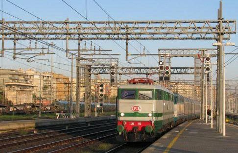 a811291128-ferrovie-un-anziana-locomotiva-terminera-la-sua-attivita-in-toscana