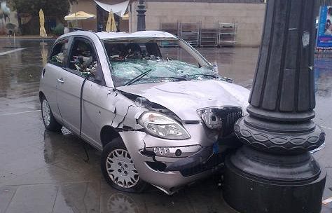 b304051415-incidenti-stradali-taglio-risarcimenti-del-60-a-70-vittime-toscane