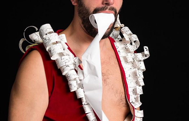 teatro-della-toscana-prima-nazionale-al-teatro-studio-di-appunti-di-un-pazzo