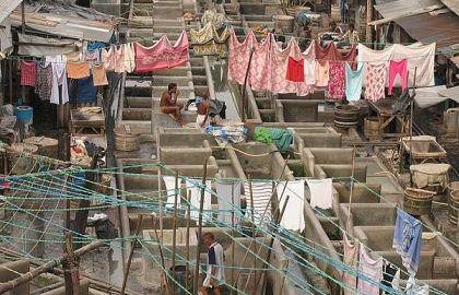 a805200003-megacities-viaggio-nelle-periferie-di-bombay-citta-del-messico-new-york-e-mosca