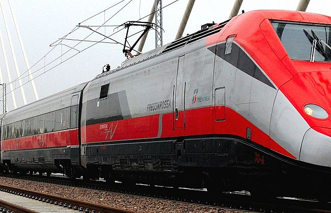 Frecciarossa i treni alta velocit tornano a fermare a Chiusi