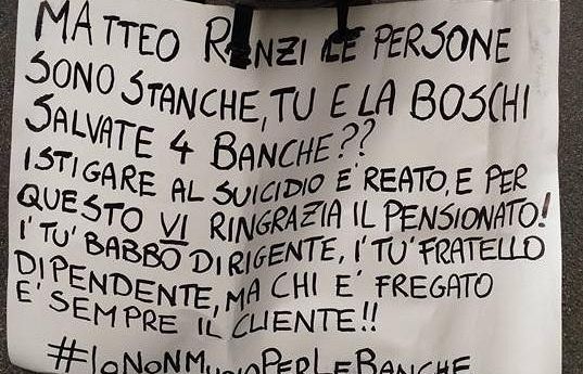 salva-banche-ad-arezzo-risparmiatori-davanti-banca-etruria