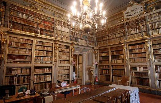 b310021516-bibliopride-2013-firenze-in-piazza-santa-croce-il-5-ottobre