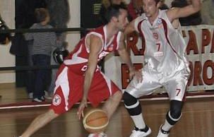 b002082034-ultimo-quarto-da-paura-la-npf-crolla-a-lucca