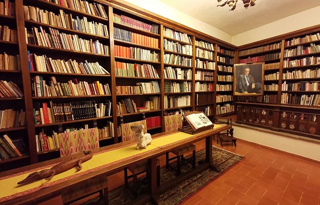 fiera-antiquaria-ad-arezzo-a-casa-bruschi-le-donne-di-vasari