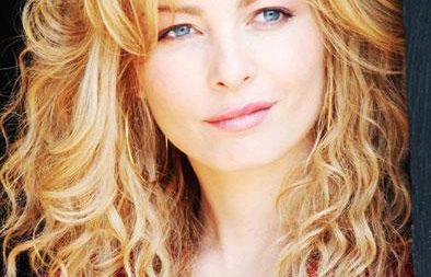 a911292119-moana-pozzi-il-porno-morale-senza-provocazione