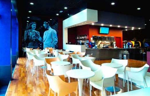 b112061612-la-prima-del-teatro-alla-scala-di-milano-in-diretta-all-uci-campi-bisenzio