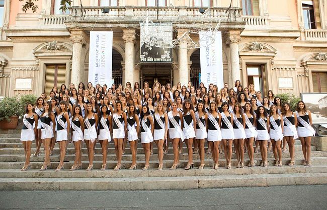 a606022201-miss-italia-selezioni-regionali-domenica-4-giugno-al-centro-commerciale-i-gigli-di-campi-bisenzio