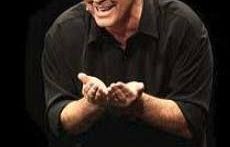 b204271705-maurizio-crozza-al-mandela-forum-con-giro-d-italialand