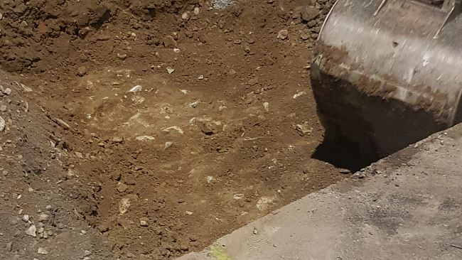 Saggi per la tramvia: ritrovate le fondamenta delle mura