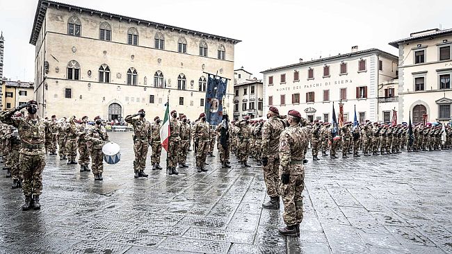 Strade Sicure, a Prato 18 Paracadutisti della Nembo di Pistoia