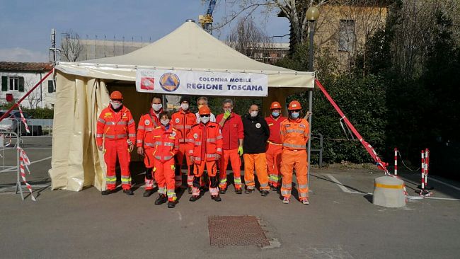 Tamponi in auto su tutti i territori dell’Azienda USL Toscana nord ovest