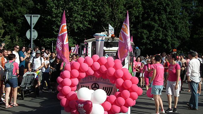 In decine di migliaia al Toscana Pride