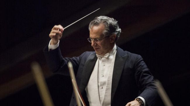 Teatro del Maggio: annullato il concerto della pianista Martha Argerich