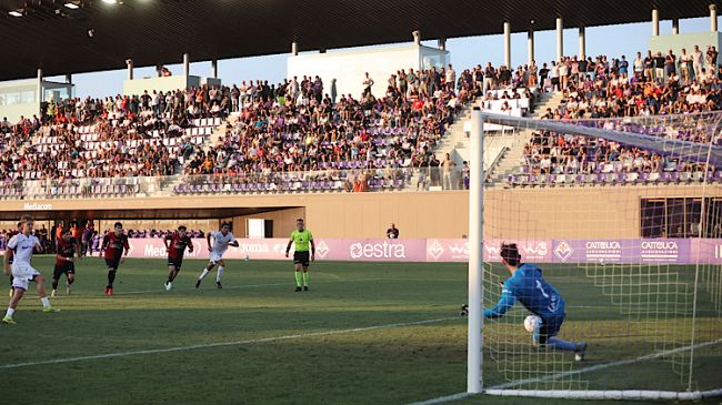 Viola, con il Gubbio 1-0 griffato Gudmunsson e Oulaï 