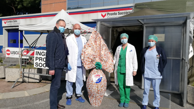 Coronavirus: uova e colombe per gli ospedali