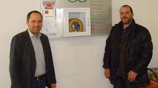 Nelle scuole arrivano i defibrillatori, iniziativa dei privati colma una lacuna