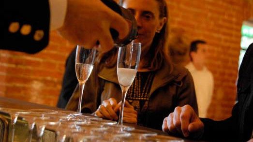 Successo per la degustazione di vini Franciacorta
