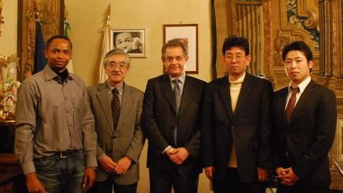 Giapponesi a Firenze per studiare l'idea della superprovincia