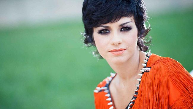 Hard Rock Cafe. Dolcenera, concerto piano e voce