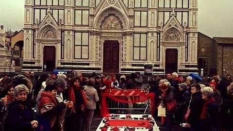 Violenza sulle donne, manifestazioni contro il femminicidio anche a Firenze