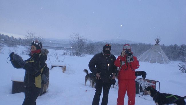 Un gruppo in imprenditori toscani al Circolo Polare Artico