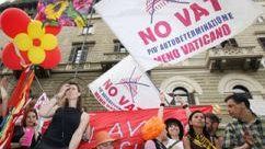 Incontro con Nicoletta Poidimani sui contenuti omofobi e antifemministi del Lexicon Vaticano<BR>Mercoledì 6 dicembre 2006, ore 21, 30, in via Pisana 32r (a 50 metri da porta San Frediano)