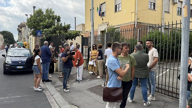 Clamorosa protesta contro il trasferimento del preside