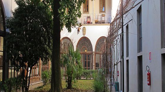 Liceo Michelangiolo: scoppia il caso di un amore proibito