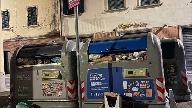 ​La voragine nei rifiuti: la bocciatura dell'organo di controllo