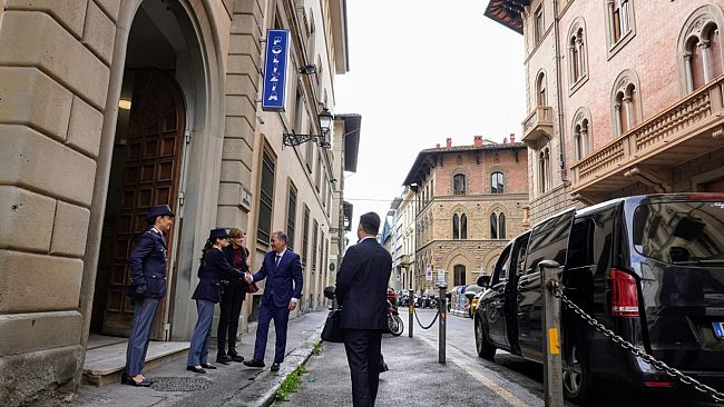 Ufficiali di Polizia vietnamita in visita alla Questura di Firenze