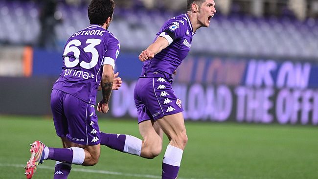 Milenkovic salva la Fiorentina a un passo dal baratro