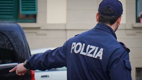 Spaccata all'alba contro un ristorante di Empoli