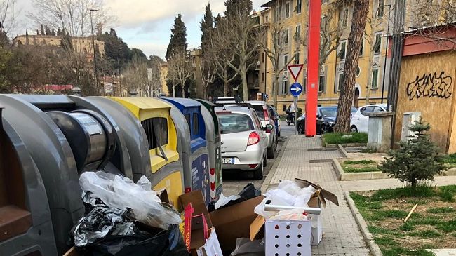 Abbandono rifiuti, scoperti autori grazie alle immagini delle fototrappole