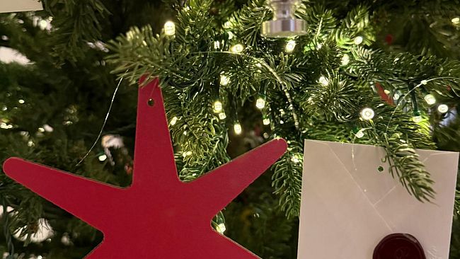 levento-natalizio-di-pineider-e-hotel-savoy