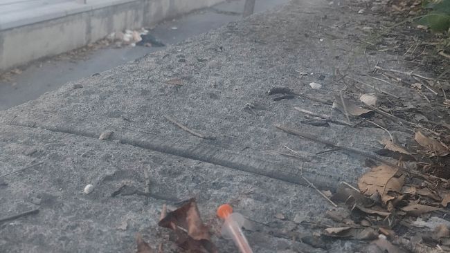 Arrestati mentre rivendono la refurtiva dopo la rapina