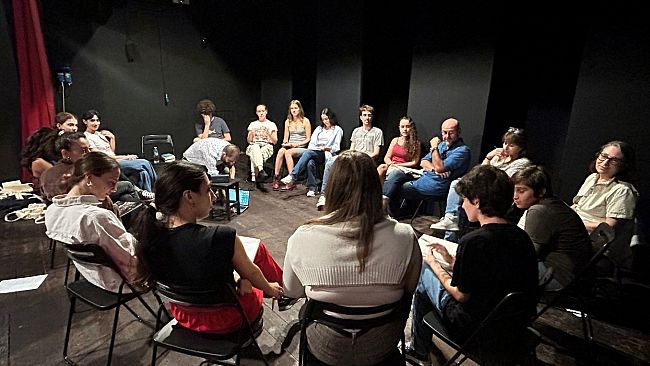 I Ciuchi Mannari, torna la scuola di critica teatrale per adolescenti