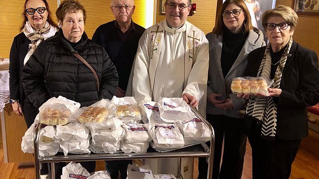Prato: consegnati i panini dolci benedetti di Sant’Antonio