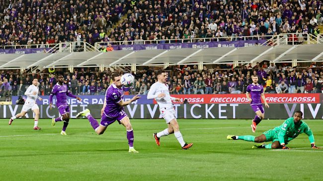 Serie A: il Milan si impone allo Stadio Franchi