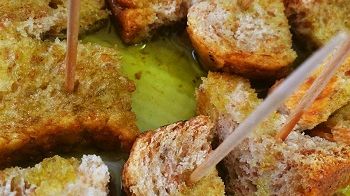 Luca Calvani ospite di Prim'olio Primovino a Camaiore