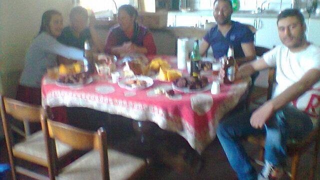 Matteo Salvini in Toscana: espressioni razziste su Facebook e i Rom lo invitano a pranzo