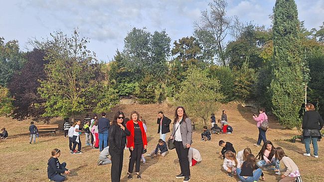 Galluzzo: bosco didattico di 30 piante in una scuola 