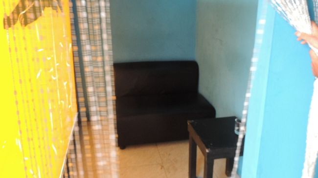 Sesso e droga in camerino: telecamere nascoste dalla Guardia di Finanza