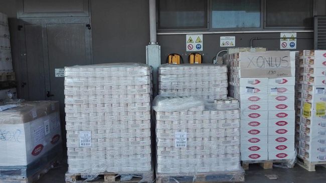 Pacchi alimentari, parte la distribuzione a Firenze