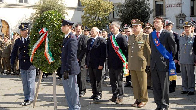 25 aprile: Firenze ha ricordato il 64° anniversario della Liberazione