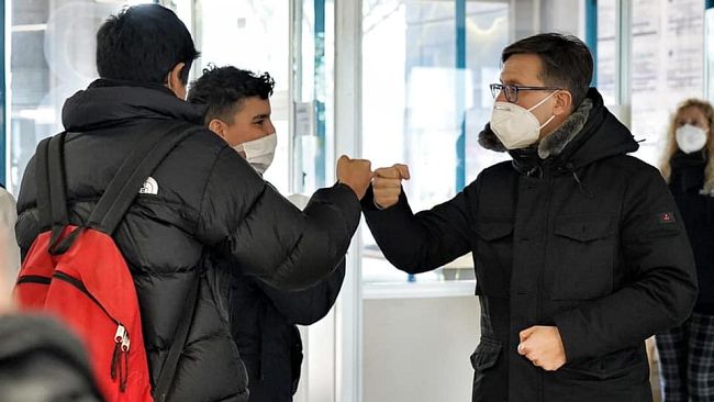 Rientro in classe degli studenti fiorentini: buona la prima