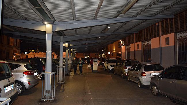 Sant'Ambrogio: 40 led per le pensiline del mercato