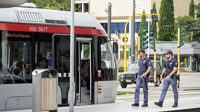 Rintracciato in tramvia 'ricercato' condannato a 9 anni di carcere