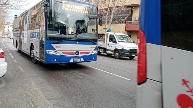 Sciopero in corso, meno bus stamani in Toscana 