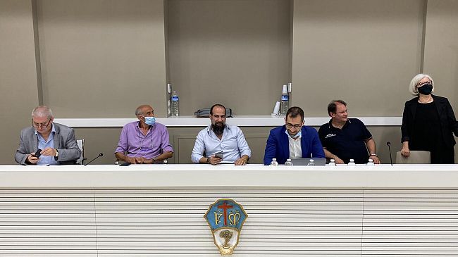 Campi senza medico per l’emergenza sanitaria, la protesta del volontariato